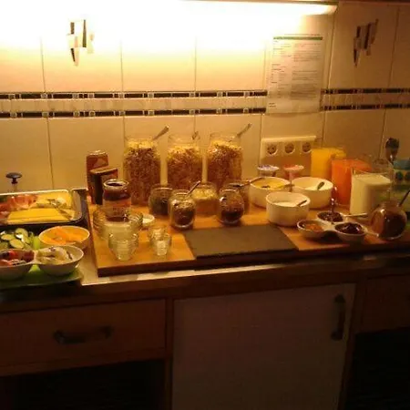 Bed & Breakfast Max