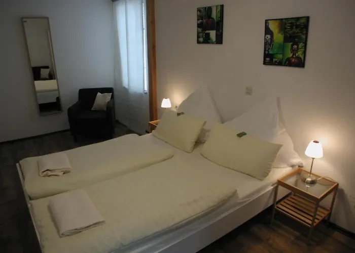 Bed & Breakfast Max 2*